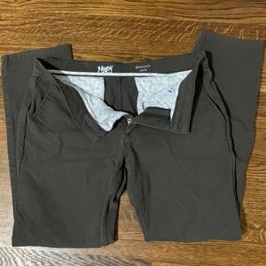 Mugsy Brooks Mens Chino Pants GUC